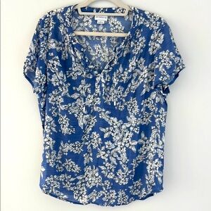 Liz Claiborne Blue Floral Women's Top. Size L